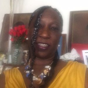 Meet your Posher, Carol